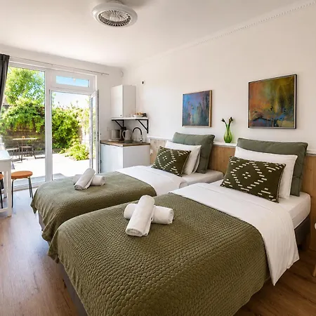 Kindstay Prague Airport Apartament